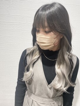 マーシュ 梅田(marshu) インナーカラー ★silverエクステ