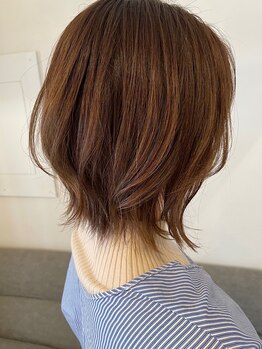 コンフィー(comfy)の写真/“明るめに染めたい”から“しっかり染めたい”まであなたのなりたいを叶える◎艶感のある美しい髪色に♪