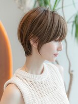 ケアリー 浦和美園(Carelly)&nbsp;デザインカラー/レイヤーカット/ウェットヘア/オリーブベージュ