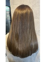 ラルナ(La luna) 艶々ストレート