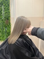 シダ(sida)&nbsp;ダメージレスに艶やかなホワイトベージュカラー