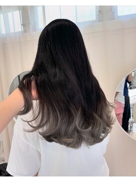 ローウェ 渋谷(Louwe) シルバーグレーグラデーション