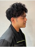 ツイストスパイラルパーマ 黒髪 ツーブロック 刈り上げ