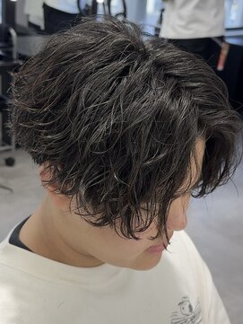 ウノ(U.No.) センターパート ゆるツイストスパイラル