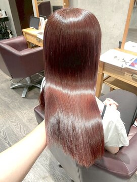 アフィナー(Afinar) 【横浜/横浜駅】艶感重視◎美髪ストレートで触れたくなる髪へ