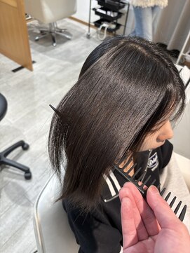 ロアエイル(LoreAirl) 自然にまとまる 髪質改善ストレート