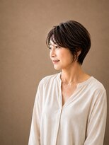 ビアス(VIAS)&nbsp;艶感ダークグレージュ×大人ショートボブ