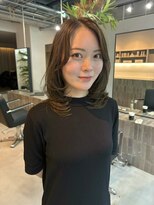 リノバイホヌア(Lino by hoNua.)&nbsp;大人ミディアムレイヤー×オリーブベージュ