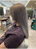 おしゃれ感と可愛さが◎ミルクティーグレージュ