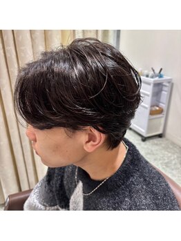 メゾンドボーテ 箕面店(MAISON DE BEAUTE)の写真/【カット＋眉WAX　￥6900】　かっこいい眉で印象UP◎！