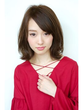 クラルス(Clarus) 大人かわいいくびれセミディ【中山】