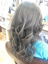 リリー ヘアーアンドビューティー(Lily)&nbsp;ブリーチカラー