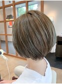 立体感ショートボブ