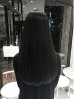 レイ(Ray)&nbsp;《艶サラ◆》インナーカラー・ストレートスタイル