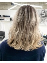 フロクシノーシナイヒリパイリフィケーション(Floccinaucinihilipilification)&nbsp;ホワイトベージュ(ブリーチ×2～)