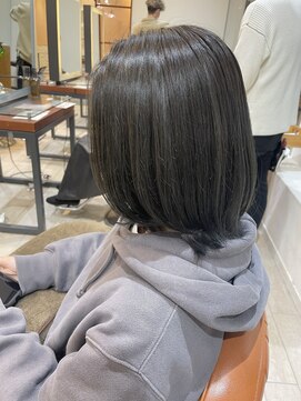 ネオリーブギンザ 銀座店(Neolive GINZA) アッシュグレー　白髪ぼかしハイライト