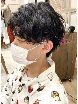 ペイジバイネオリーブ 吉祥寺店(Paige by Neolive) ツーブロマッシュ×波巻きツイスパでモテメンズヘアに!