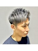 シルバーカラー×ワイルドショート