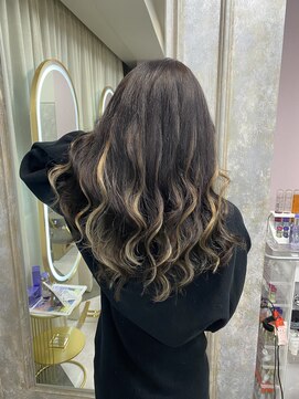 ガルボヘアー 名古屋栄店(garbo hair) #名古屋#栄#プルエクステ#ハイライト#ギャル#ロングヘア#