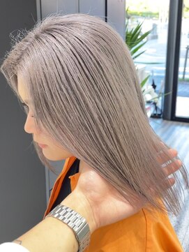 アフューズバイストゥー(Vfuse by StueW) ホワイトシルバー[倉敷][岡山]