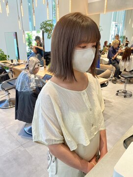 ガリカ 横浜(Gallica) 【mirei】大人かわいい切りっぱなしボブ x オリーブベージュ