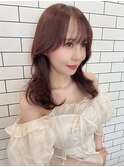韓国ヘアピンクブラウンレイヤーカット顔周りシースルバング難波