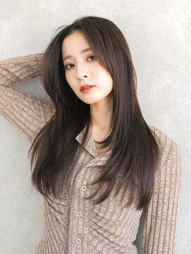 トッカ ヘアアンドトリートメント 難波店 ロングレイヤー