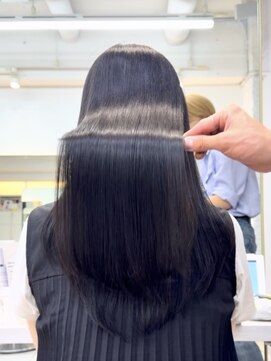 ジュノヘアージャパン 表参道(JUNO HAIR JAPAN) 黒髪/クラゲヘアー/オリーブグレー/小顔/ココアベージュ/渋谷