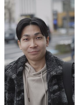 リム(RiM...) 毛流れ/センターパート/ビジネススタイル/バーバー/刈り上げ