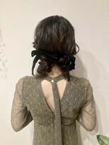 kotona【コトナ】&nbsp;編み下ろしツインテールヘアセットリボンヘアセット結婚式ゲスト