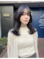 ミンナノポリシー(MIN NANO//POLICY)&nbsp;くびれミディ×地毛ダークカラー