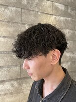 ニアウ 伊勢崎連取店(Niau)&nbsp;MEN’S HAIR/波巻きツイストスパイラル/リバースセンターパート