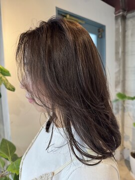 リアン ヘアー(Lien hair) 軽さのあるレイヤースタイル