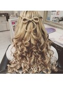巻きおろしリボンヘアー