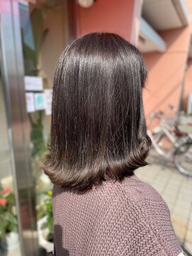 ラヴェルデ オリーブカラー×外ハネ