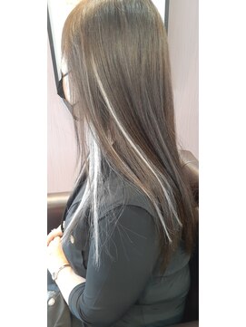 ヘアー イシス(Hair isis) ロング　　シールエクステ