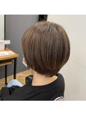 ショートボブ