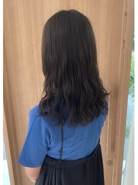 ゴカン(Gokan) パーマスタイル/透明感カラー/yui