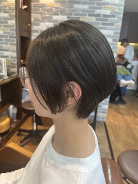 ロータスヘアーデザイン(Lotus Hair Design) 【lotus下枝】くびれショート/耳掛けショート/大人ショート