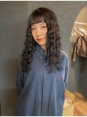 オン眉ロングパーマ