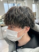 レタッチ バイ フィフス 天神大名(RETOUCH by fifth)&nbsp;福岡天神ツイストスパイラルパーマフェザーマッシュ波巻きパーマ