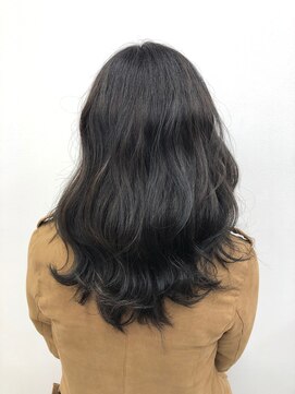 トウキョウヨシつね 御幸ヶ原店(TOKYO Yoshi) ハイライトシルバー/髪質改善