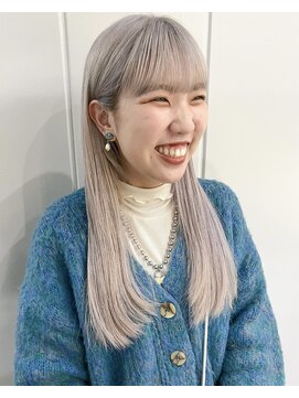 ジュリエッタ(giulietta) ブリーチカラー　ホワイトベージュ