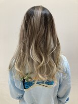 ヘアーライズ 池袋東口店(hair RISE)&nbsp;前はフルブリーチ！今はシャドールーツハイライト