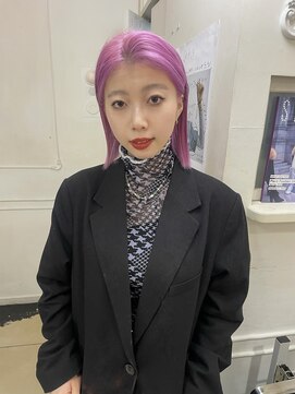 ソル 栄矢場町(SOL) ネオンピンク