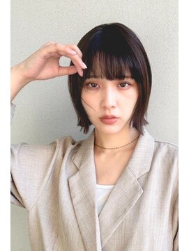 ザ シー 海老名(The C) ラインが美しい「揺れボブ」風になびく柔らかなラインTheC海老名