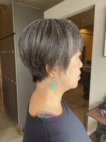 コレットヘア(Colette hair)&nbsp;【Ayako】グレーヘア×大人ショート