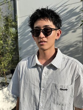 ヴェロ 福井(VeRO) 大人黒髪ショート/パーマ