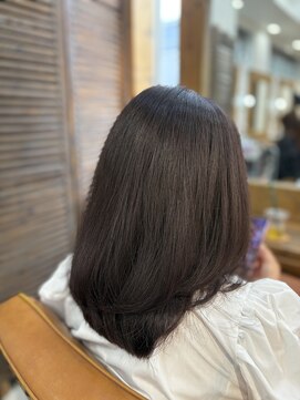 ニューラインギンザ(New-Line 銀座) ★廣中優奈★20代30代ミディアムレイヤー