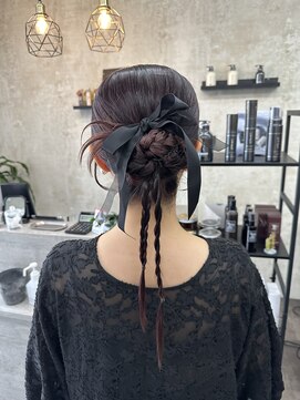 エピ(epi) カチモリヘアアレンジ